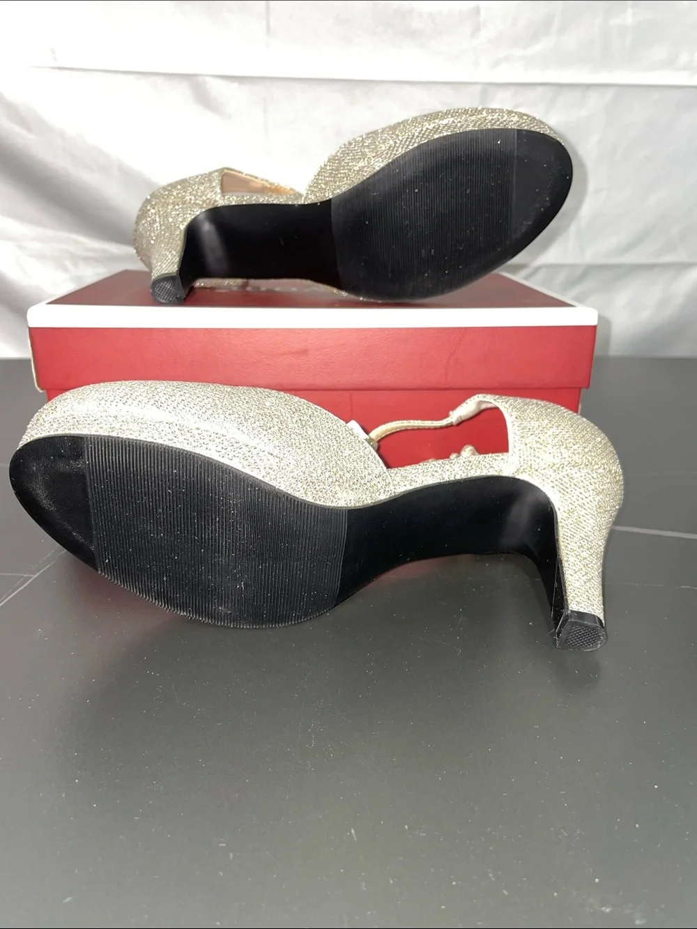 HEIYOM GOLD GLITTER T STRAP PLATFORM PUMPS FTL-08-128
